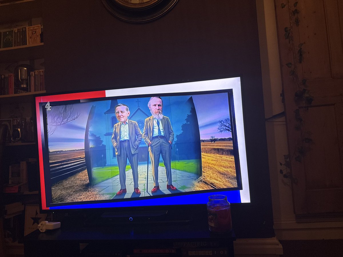 Anyone in Britain not watching the election on channel 4 is missing out. Bloody George Santos and Micheal Cohen ripping chunks out of each-other and the occasional cut away to these graphics of Hayes.