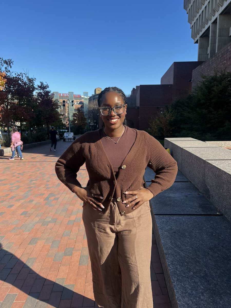 Raffa3llaShan's tweet photo. Areta Odiah Suffolk University senior said that’s only people who need it for medical reasons should be able to have psychedelics based on prescriptions only. That’s why she voted no on MA Ballot Question 4.
#report4charlie https://t.co/EhrJVr9VtP