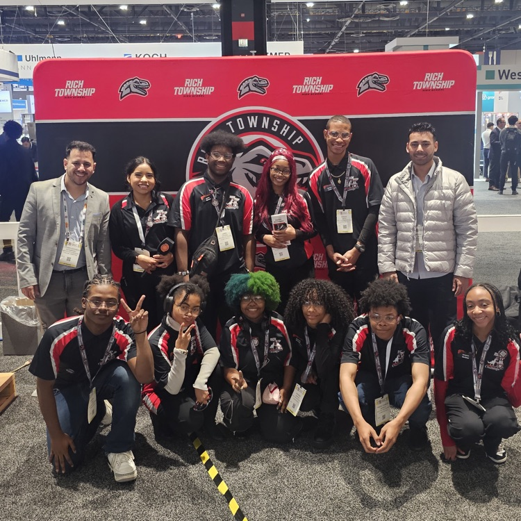 RichTownshipHS's tweet photo. The Pack Team achieved a standout victory at the PACK EXPO at McCormick Place, winning both the Marketing and Sales categories, earning $2,500 in prize money. Their impressive performance caught the attention of multiple companies, leading to several job offers for our students. https://t.co/IkCJ3zCYk4