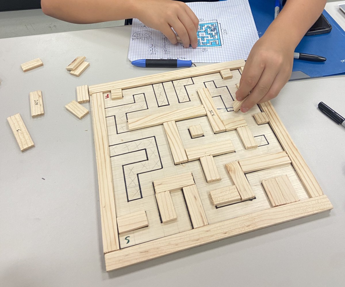 CurryTechTrain's tweet image. Don’t get lost in the maze of modern day politics. Take Engineering Technology classes and design, build and engineer a better world!