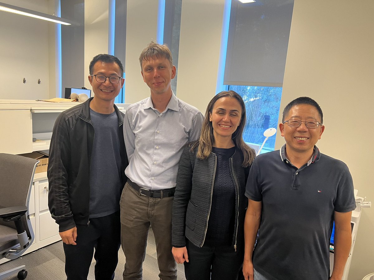 Christine Chung, MD (@cbchung_ucsd) on Twitter photo <a href="/intskeletal/">International Skeletal Society | ISS</a> visiting resnick scholars Nurdan Cay and Artur Kusak with world renowned UCSD UTE MRI researchers Yajun Ma and Jiang Du. ISS breaking down barriers with international outreach!!! <a href="/BredellaMD/">Miriam Bredella, MD, MBA, FACR</a> <a href="/dblankenbaker2/">Donna Blankenbaker</a> <a href="/kenlee8799/">Kenneth S. Lee</a> <a href="/SoteriosGyft/">Soterios Gyftopoulos MD MBA MSc</a> <a href="/intskeletal/">International Skeletal Society | ISS</a> visiting resnick scholars Nurdan Cay and Artur Kusak with world renowned UCSD UTE MRI researchers Yajun Ma and Jiang Du. ISS breaking down barriers with international outreach!!! <a href="/BredellaMD/">Miriam Bredella, MD, MBA, FACR</a> <a href="/dblankenbaker2/">Donna Blankenbaker</a> <a href="/kenlee8799/">Kenneth S. Lee</a> <a href="/SoteriosGyft/">Soterios Gyftopoulos MD MBA MSc</a>
