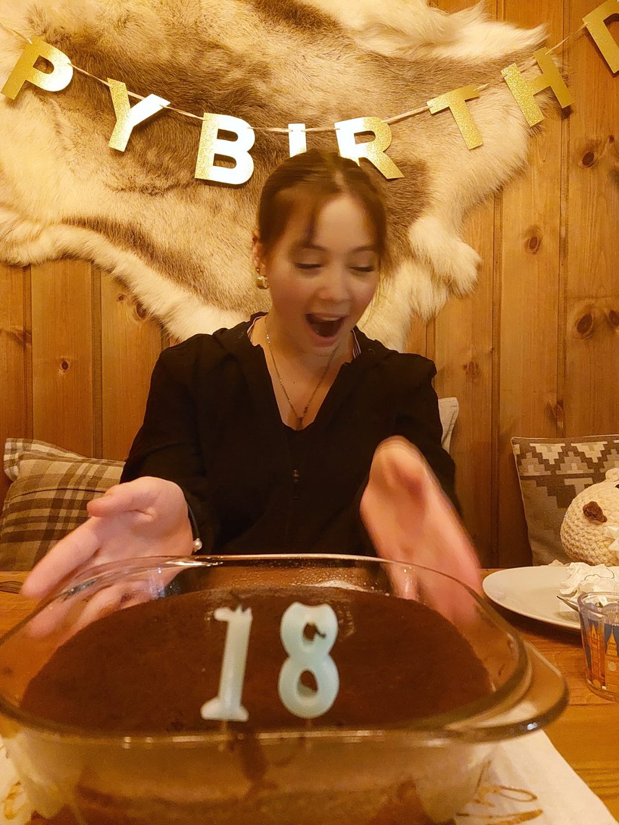 Hey guys guess what 🎉