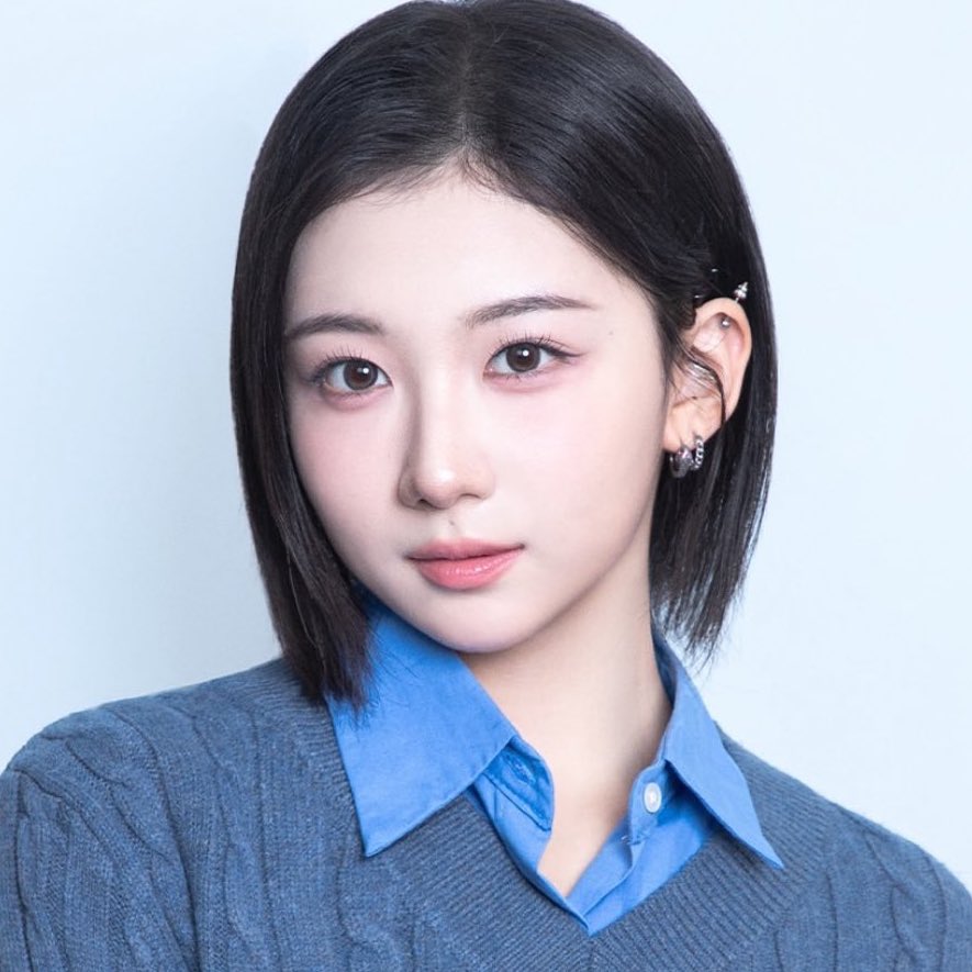 kaedegirlkisser's tweet photo. this is the kind of face you put into a heart shaped locket and look at every time you go into battle https://t.co/lKCUF78SXn