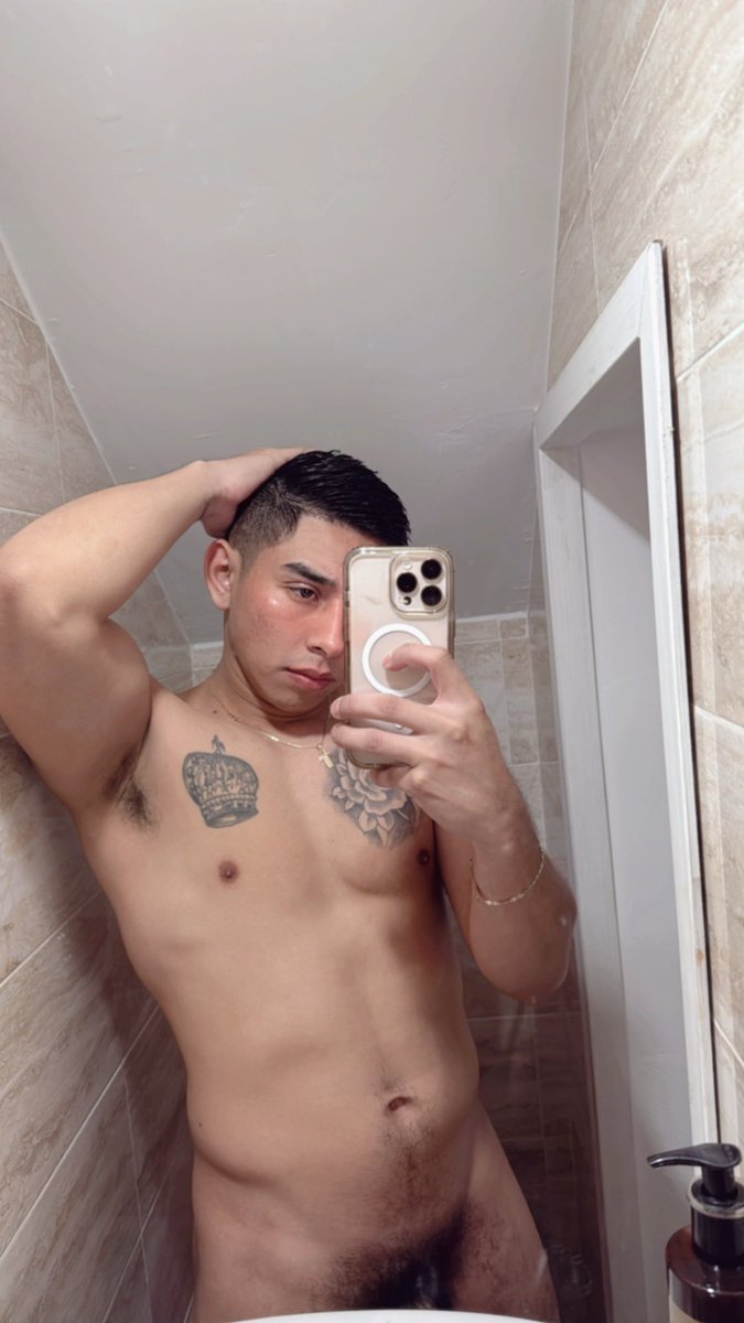 andresschablee's tweet photo. https://t.co/fio0cuj0Oc 
🥵🥵🔥 https://t.co/Y7UoR12hgF