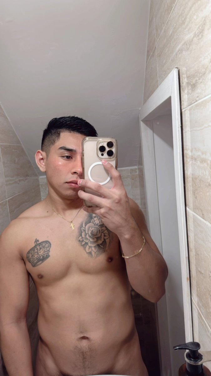 andresschablee's tweet photo. https://t.co/fio0cuj0Oc 
🥵🥵🔥 https://t.co/Y7UoR12hgF