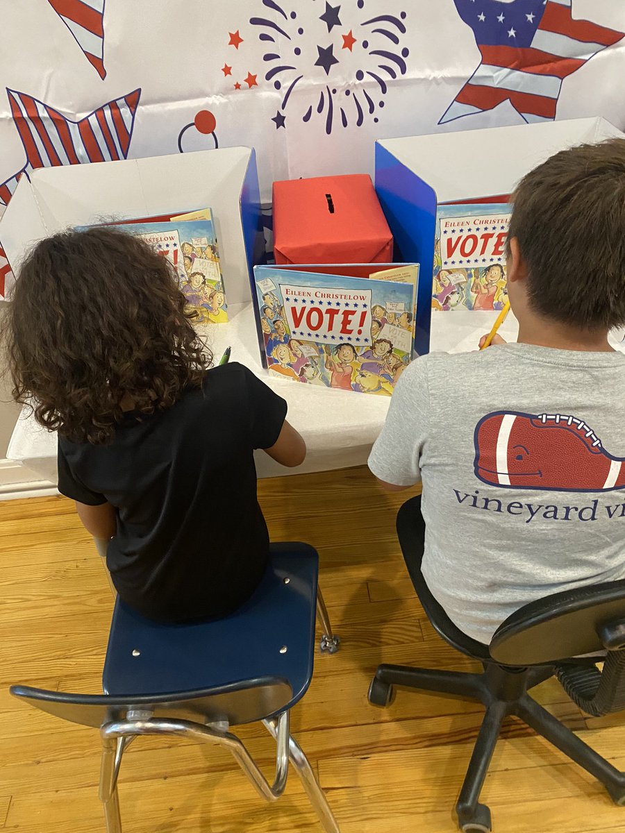 Heatherly_EES's tweet photo. Third grade held a mock election today after reading “Grace for President” and “Duck for President”. Students cast their vote and received an “I Voted” sticker. We were excited to learn about the voting process! ❤️💙 @EastElemCCS https://t.co/iGUdvw9uyu