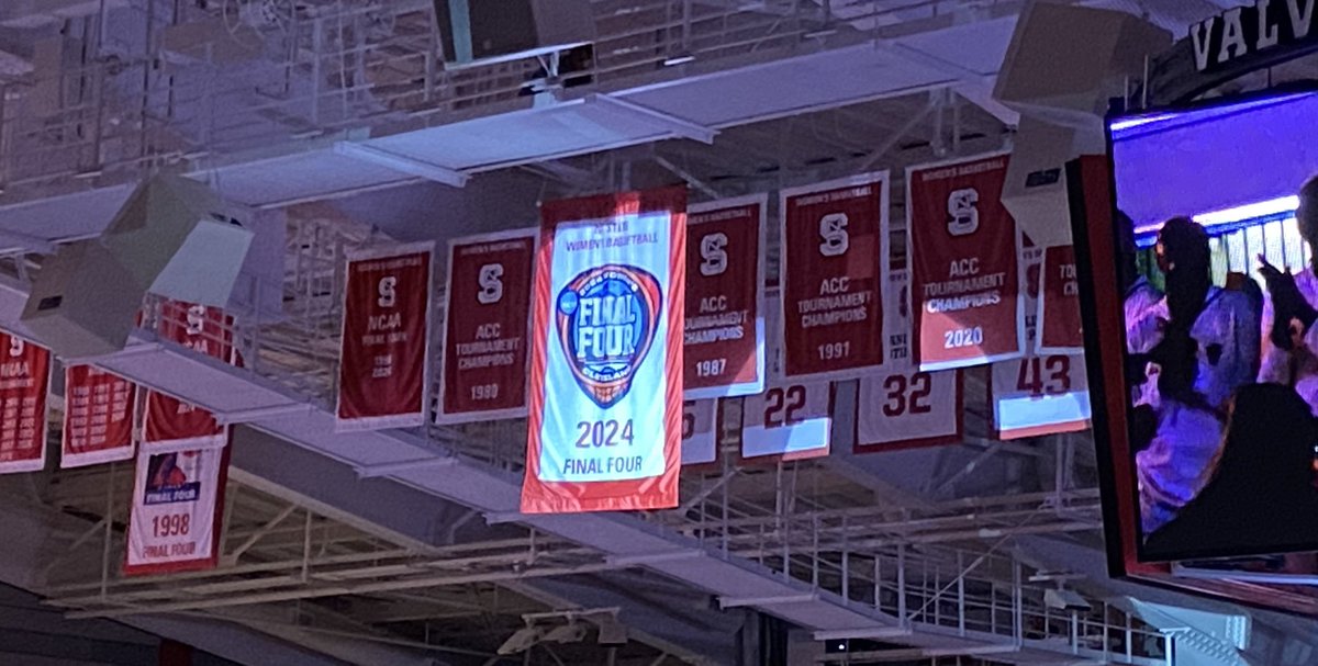 lee_montgomery's tweet photo. Just wish @BaldwinRiver was here to see it. 

@PackWomensBball @PackAthletics #PackWBB https://t.co/T5jmA0hVEm