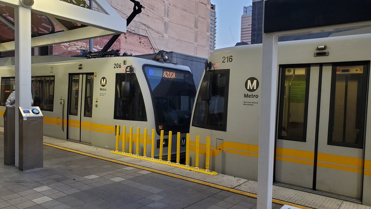 Militant Angeleno tweet media