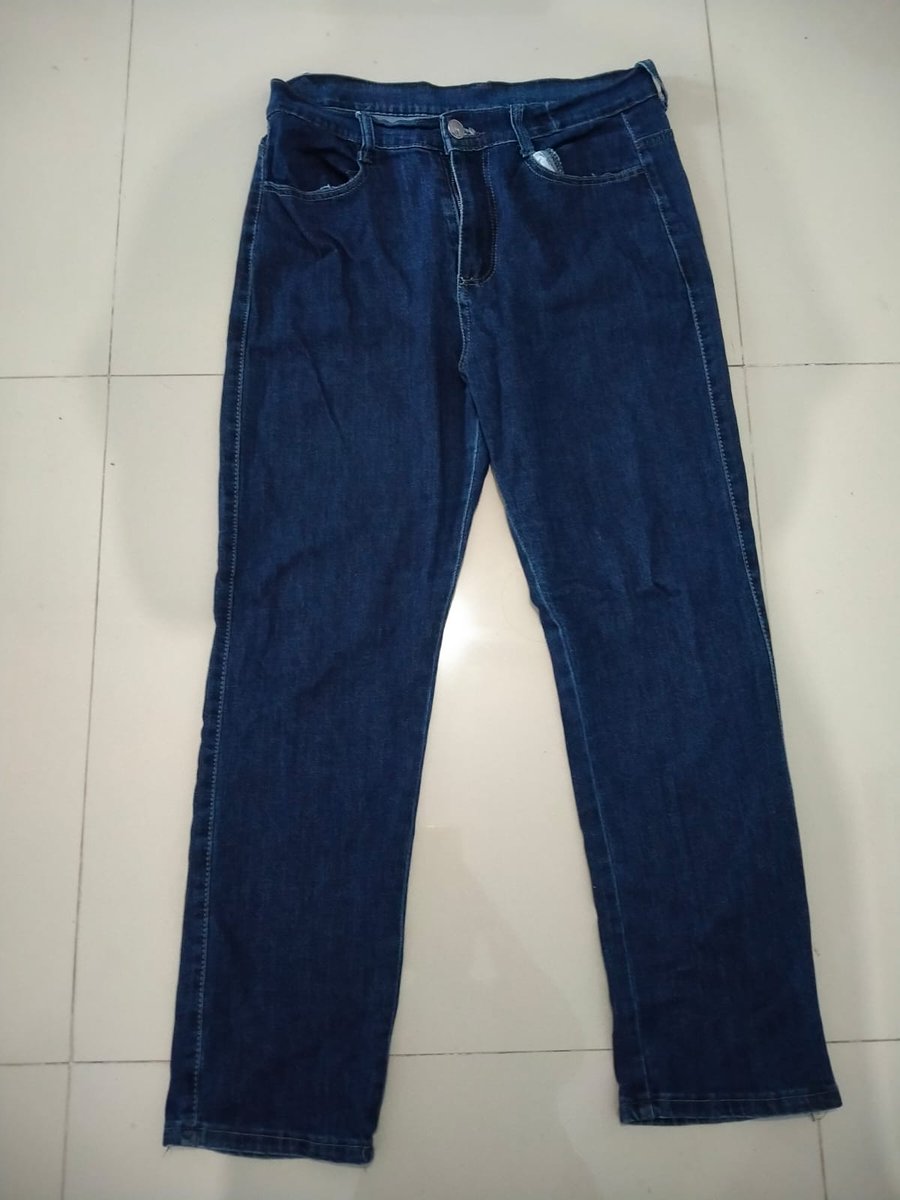mortaliuf's tweet image. penghabisan jeans import cuma 52k aja kirim hari ini dr jateng, pengiriman lusa dr jkt