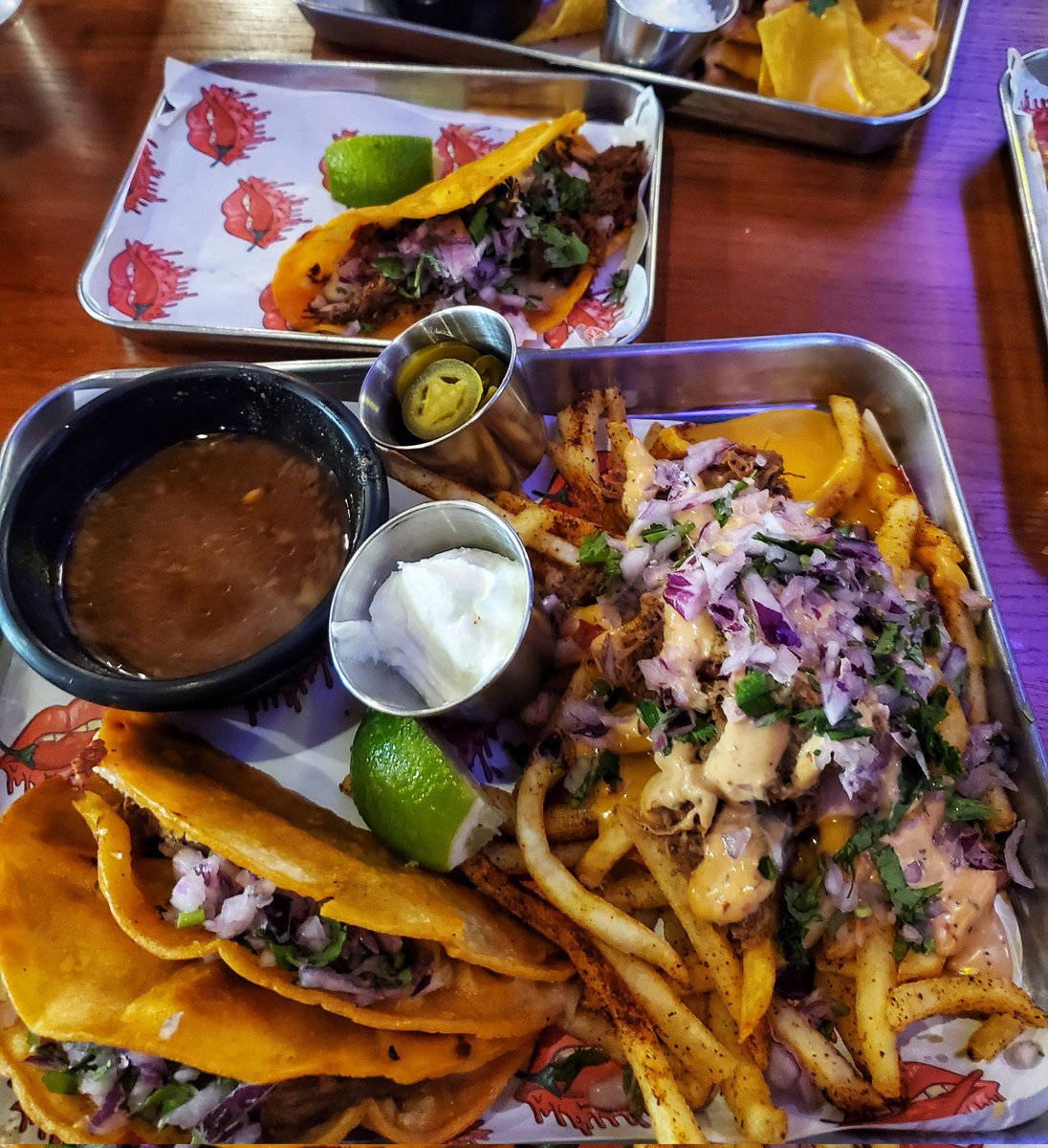 fayeeecilicious's tweet photo. dinner was gooood! 😋 sipping margaritas while waiting for the election result. may God bless America! #USElection2024 https://t.co/0jxZoQ0Zkl