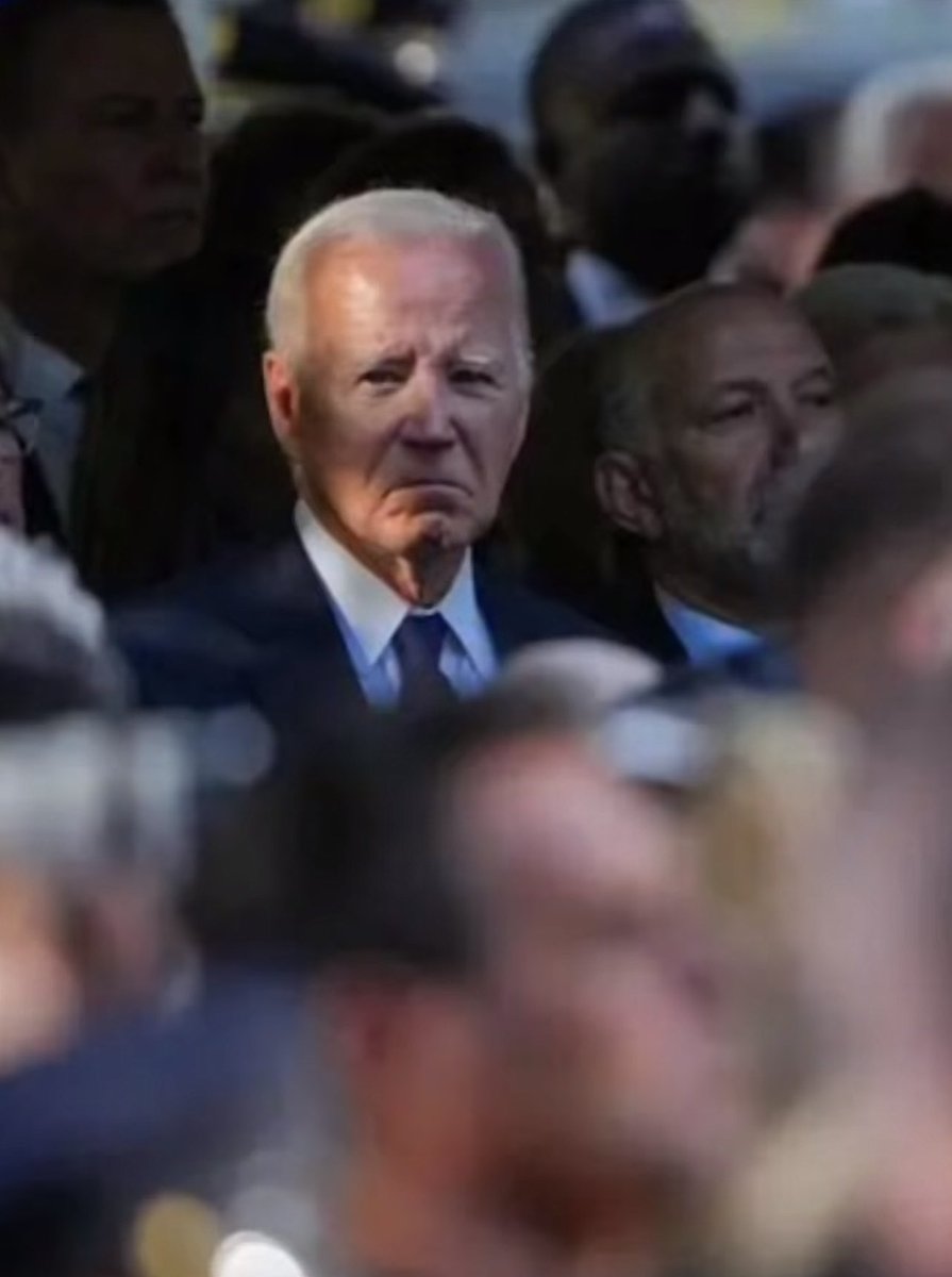 kirawontmiss's tweet image. born to be friends, forced to be enemies.