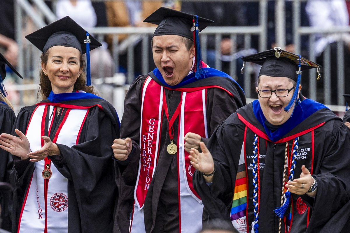 calstate's tweet image. #CSUfact | More than half of CSU students are from traditionally underserved backgrounds, and more than one-quarter of undergrads are #FirstGen college students.

#NationalFirstGenWeek is happening this week, see how #CalState universities are celebrating: wakelet.com/wake/y_vMM9ynJ…