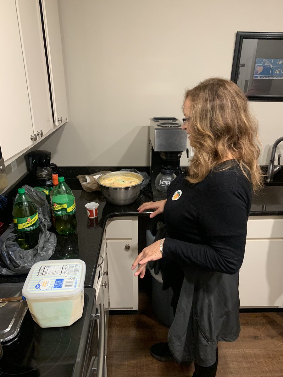 Alabama, Tennessee, les
victoires s’enchainent. En attendant les résultats de la Géorgie, Brigitte se lance “dans le punch de la victoire”. <a href="/RMCInfo/">RMC</a> 
#USAElection2024