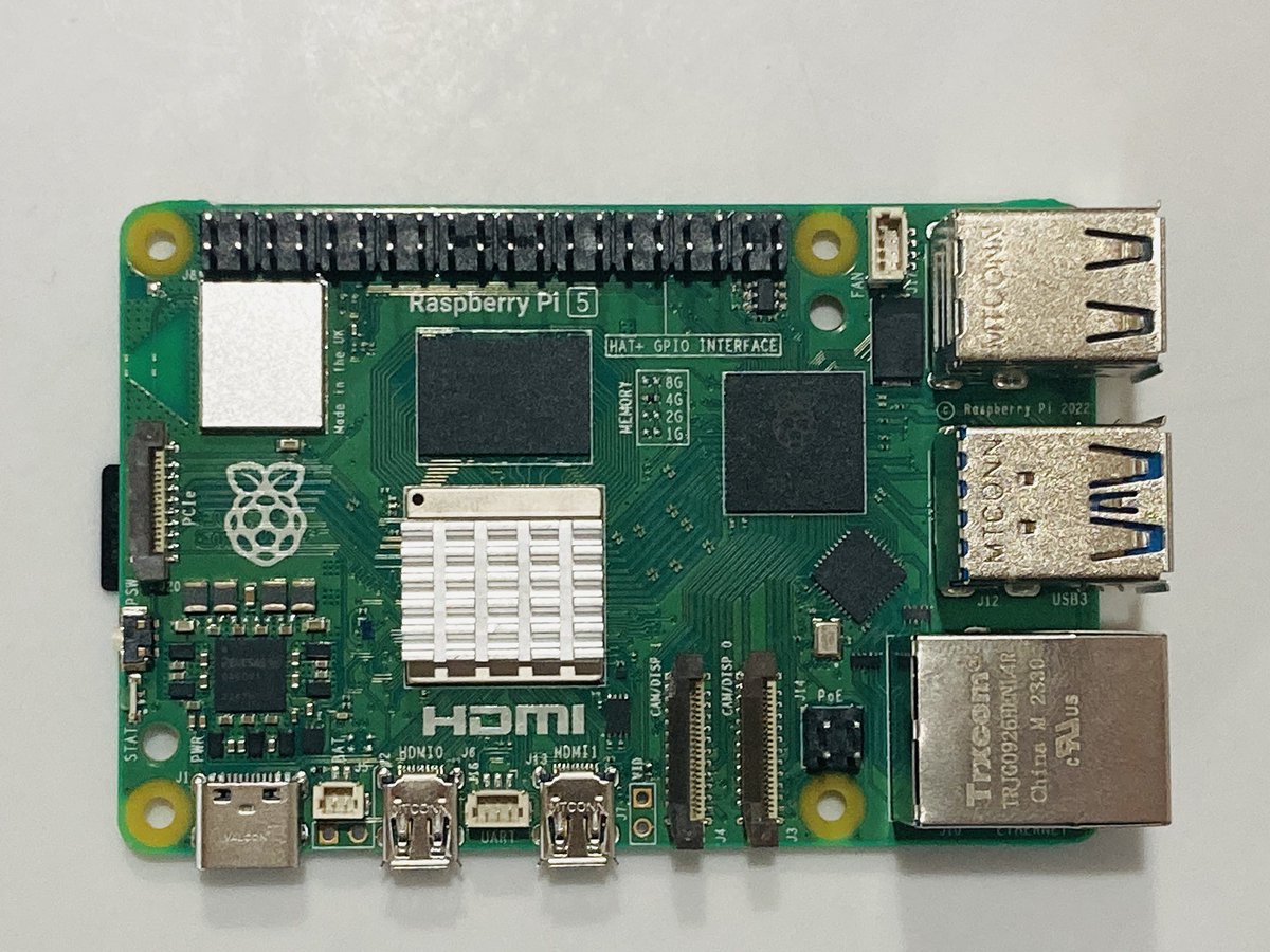 nekoppy_py's tweet image. #RaspberryPi5 
ラズベリーパイ5を購入しました。
電子工作やIotを勉強しようと思います。