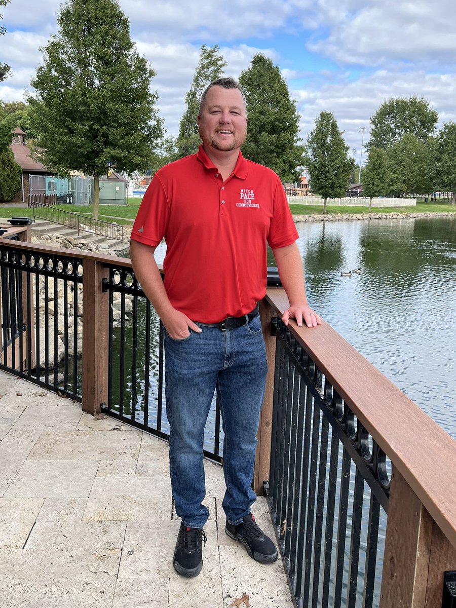 jbakerTR's tweet photo. Republican Mitch Pace is leading Democrat Kent Watson in early voting for county commissioner. https://t.co/Z1v0KdAn1s