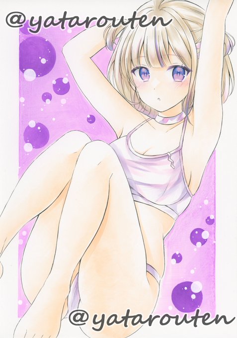 おはようございます☺️昨日髪切って染めてきました!番長みたいな色にしたかったのですが青くなりました😂私の髪が剛毛すぎてうまく色が入りませんでした🤣次は蛍光ピンクにしますwww 