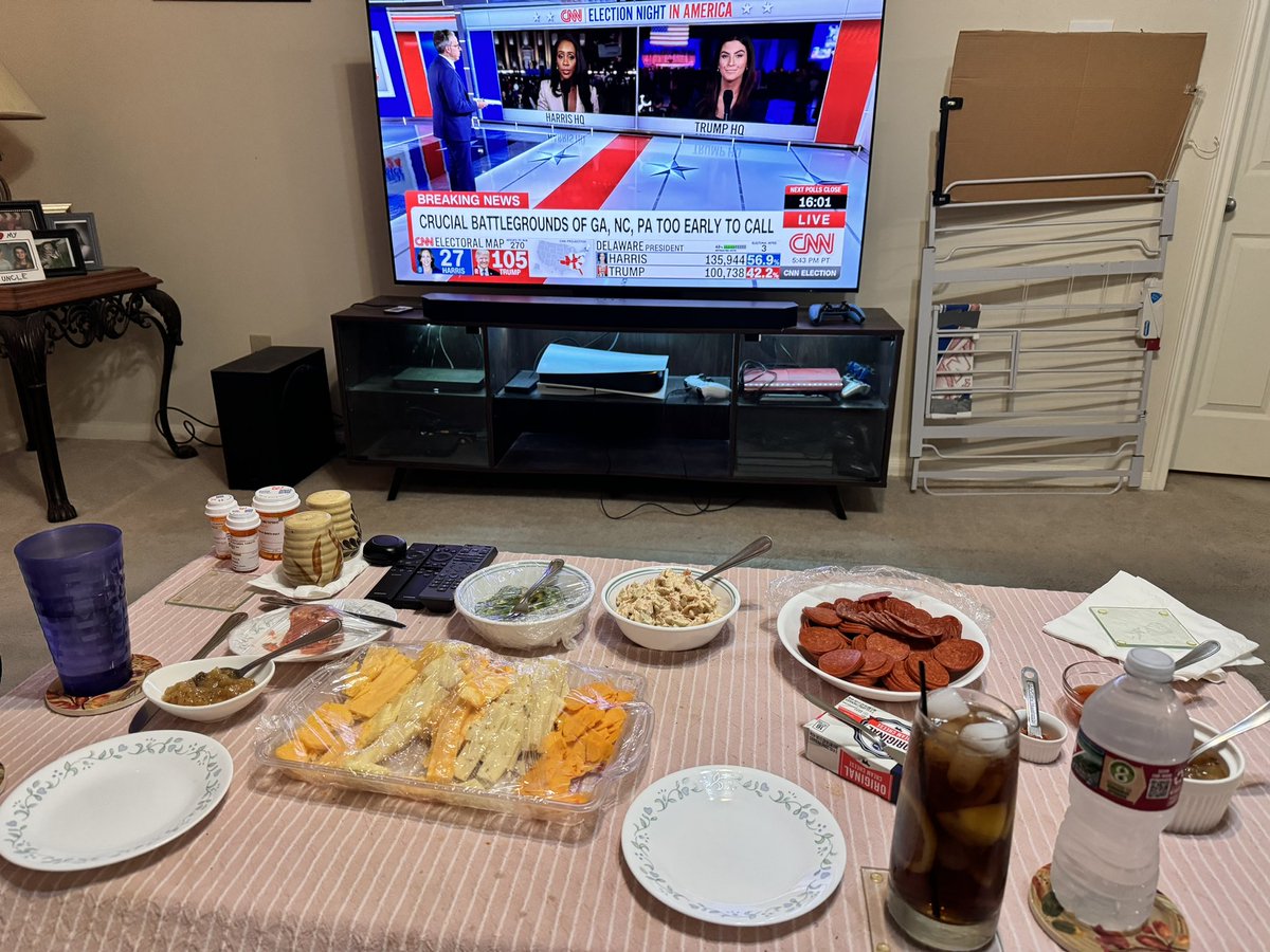 Chris Banaszek tweet media