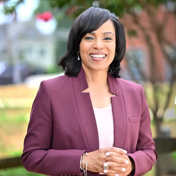 CONGRATULATIONS ANGELA ALSOBROOKS, projected to defeat Larry Hogan for Senate in Maryland!!!

She joins Senator-elect Lisa Blunt Rochester as two Black Women achieve VICTORY in the U.S. Senate!! 🇺🇸 🇺🇸