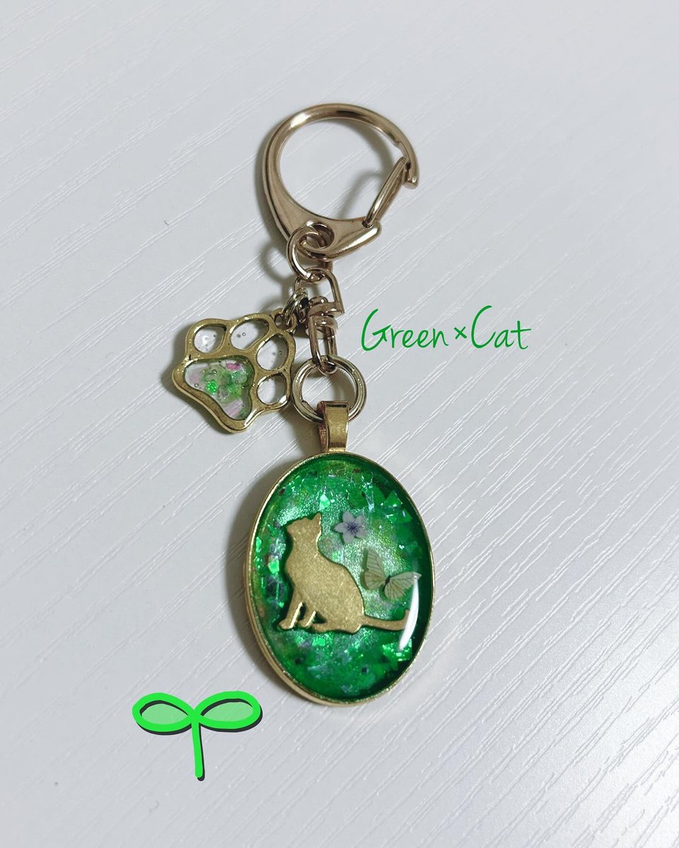 🐱×🍀

 #レジン  #レジン好きな方と繋がりたい  #ハンドメイド  #ハンドメイド作品  #ハンドメイド好きな人と繋がりたい