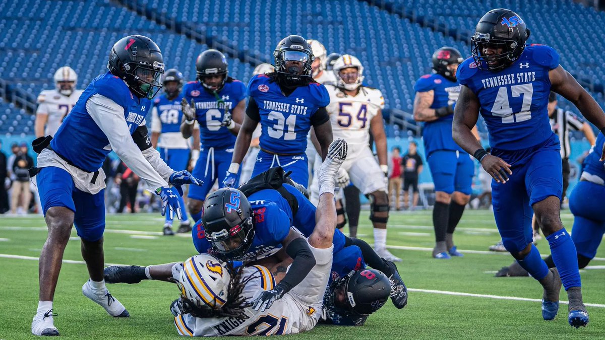 Brandon Collins (@brandon50c) on Twitter photo After a great conversation with <a href="/CoachBFish25/">Brandon Fisher</a> I am blessed to have earned an offer from Tennessee State University.
<a href="/EnsworthFB/">Ensworth Football</a> <a href="/CoachDSanders/">Dillon Sanders</a> <a href="/tthasselbeck/">tim hasselbeck</a> After a great conversation with <a href="/CoachBFish25/">Brandon Fisher</a> I am blessed to have earned an offer from Tennessee State University.
<a href="/EnsworthFB/">Ensworth Football</a> <a href="/CoachDSanders/">Dillon Sanders</a> <a href="/tthasselbeck/">tim hasselbeck</a>