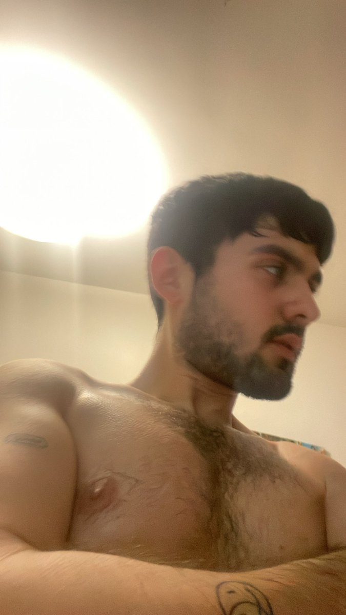 esoloandru's tweet photo. de día / de noche https://t.co/pS9Z4hYefF