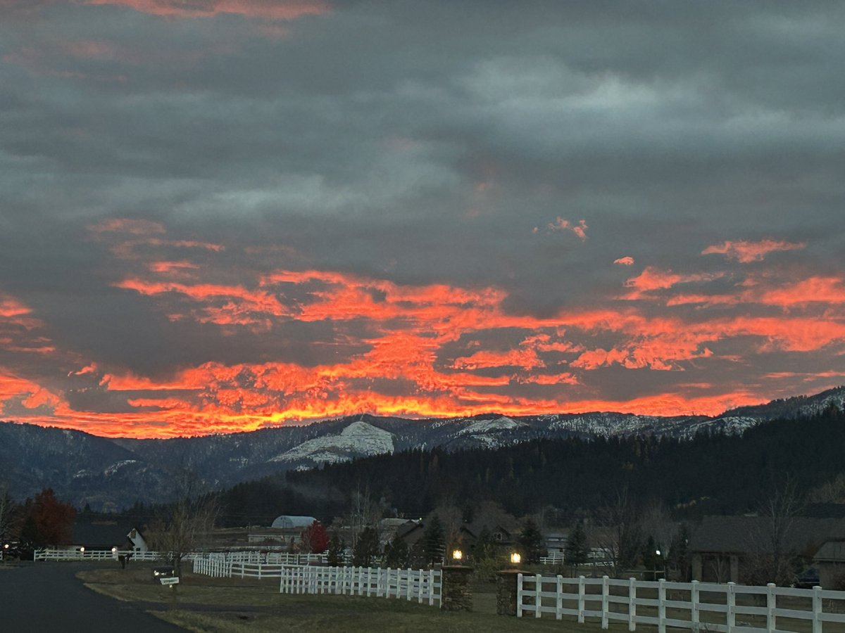 Red skies at night - Repubs delight!