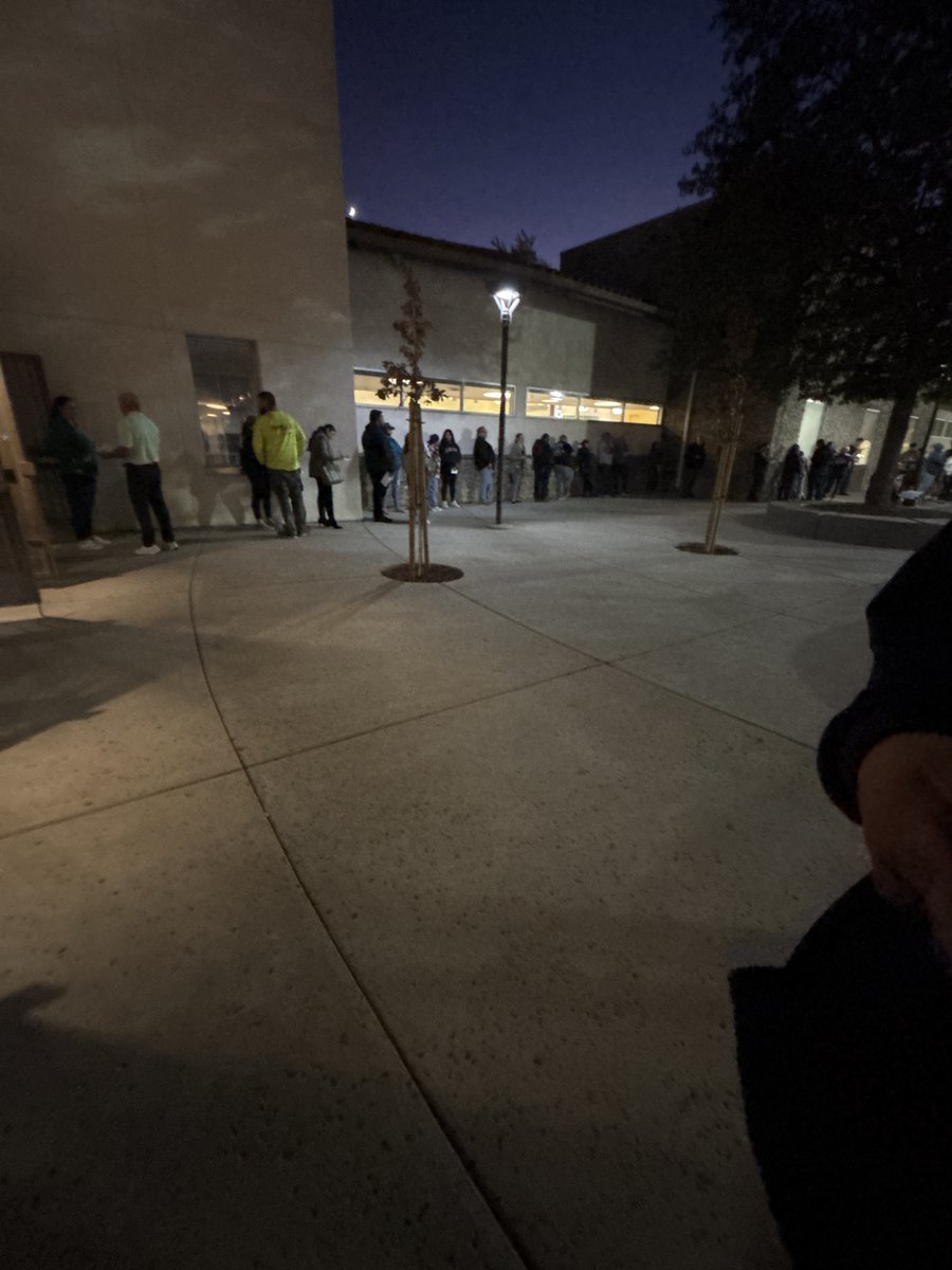 Riverside, CA 🍕10 pizzas are on the way to 20010 Orange Terrace Pkwy! #DemocracyIsDelicious #Election2024