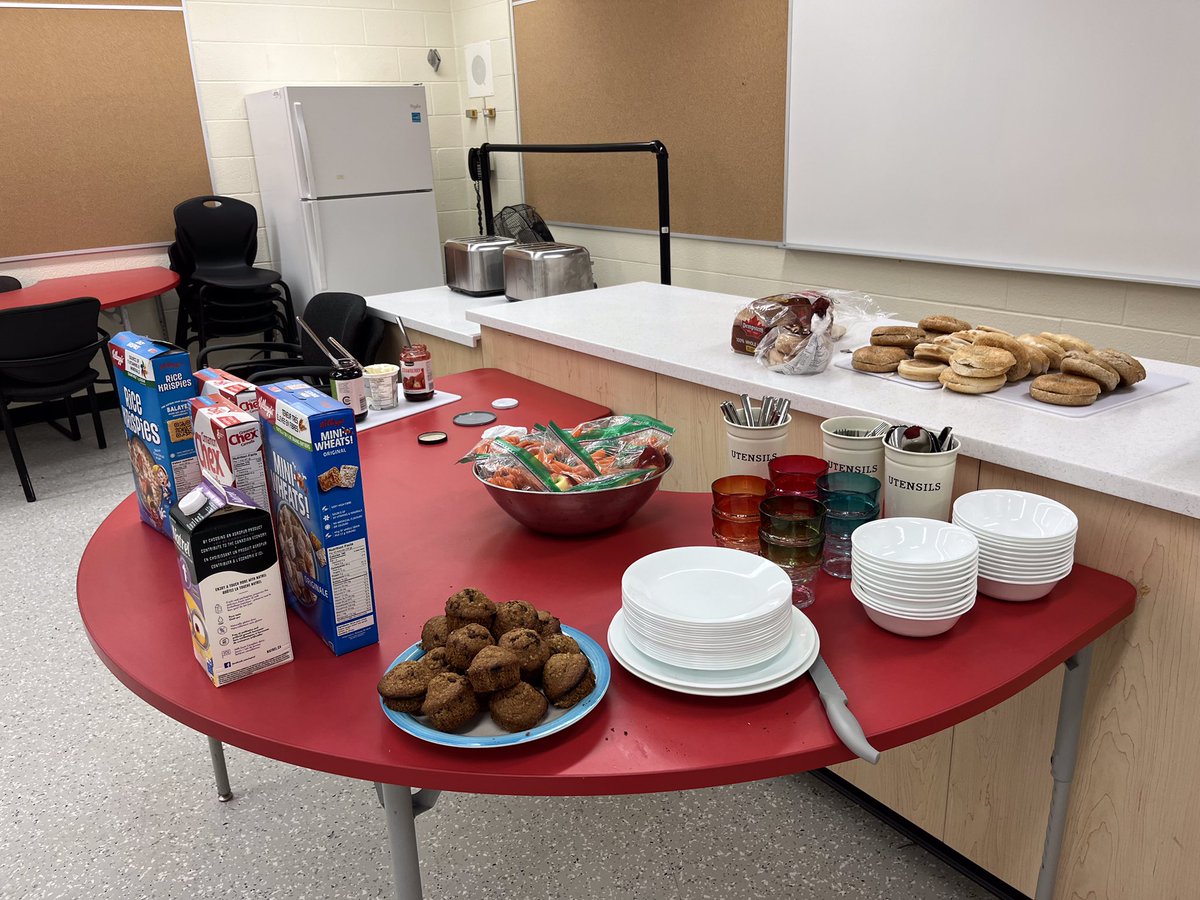 Thank you Mr. Miller for preparing great breakfast options everyday for Erin Mills students.