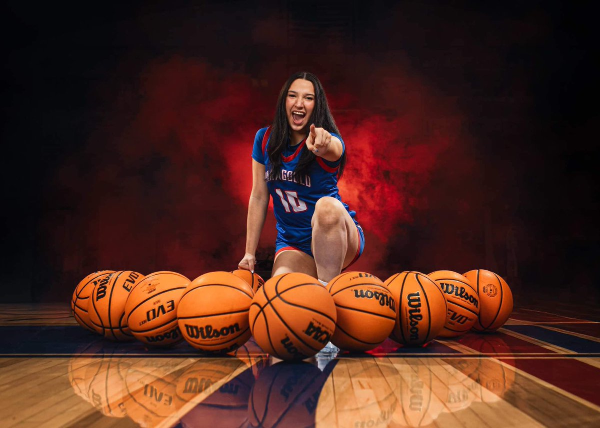 Dixie Williams (@dixiewilliamsss) on Twitter photo 