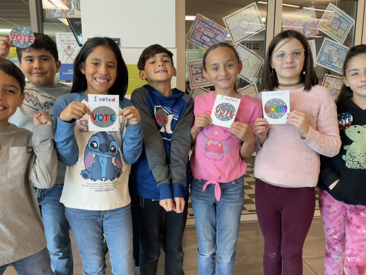 Our 4th Grade Buffs made their voices heard by voting in our mock election 🇺🇸 #TeamSISD #JCEbuffaloes #2024PresidentialElection