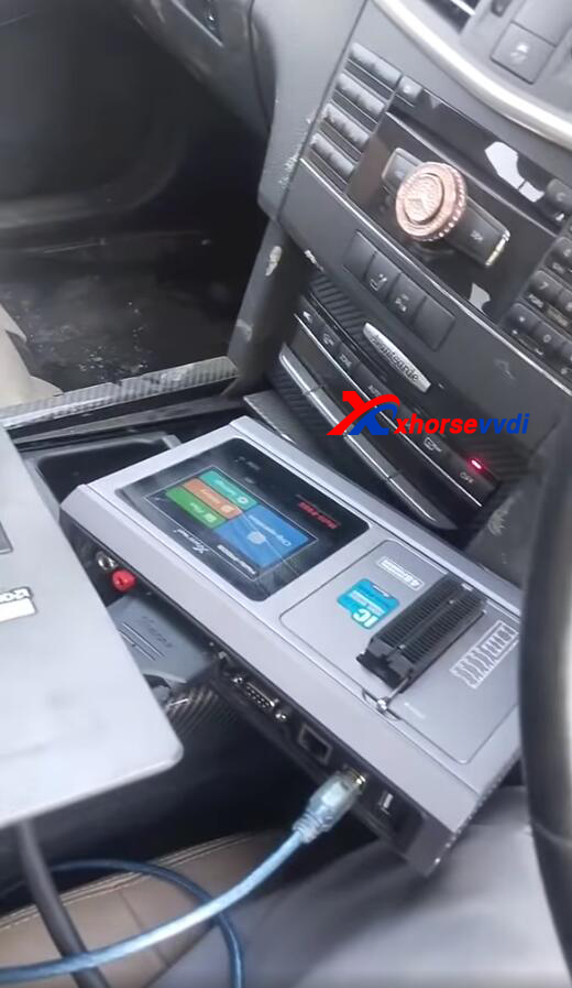 Xhorsevvdi's tweet photo. Mercedes Benz DTC clear with #xhorse multi prog 🚗✅✅
📸M Hasan Khan
https://t.co/fJTLa5HVF0 
#multiprog #mercedesbenz #dtcoff #OBD https://t.co/KKmPf1h9Qy