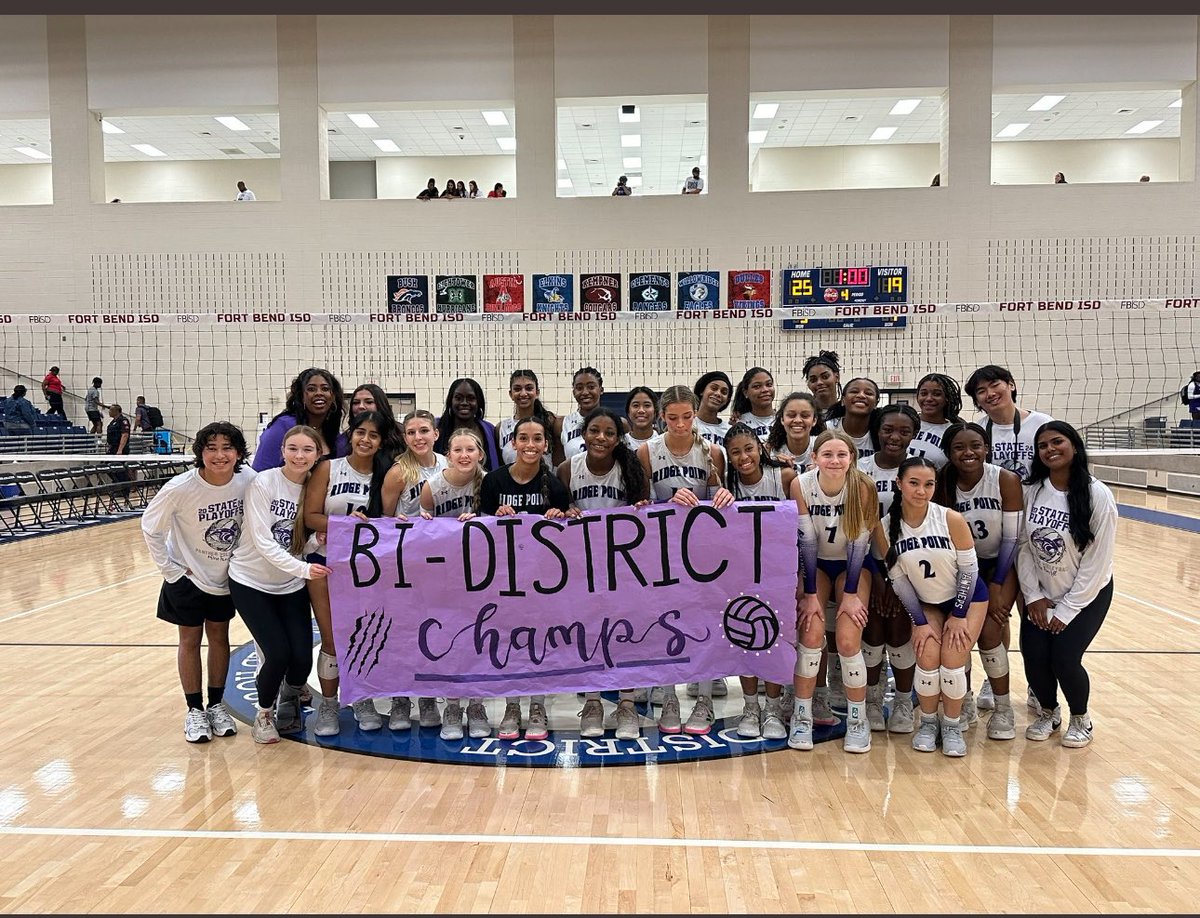 RPHS_Volleyball's tweet image. Bi-District Champs! So proud of this group! The fight and togetherness was amazing! Ready for Round 2—let's keep going, Panthers! Eyes on the prize! #OneForAll #PantherNation