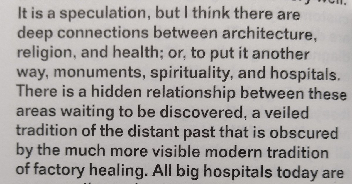 irimarq's tweet image. Esta conferencia del señor Jencks es extraordinaria. Ojo, no es un ensayo &quot;místico&quot;, sino una aproximación racional desde su experiencia de años con los &quot;Centros Maggie&quot;. Edición exquisita además 👏🏼
#ArchitectureBooks #Architecture #Arquitectura #DomingoDeLibrosDeArquitectura