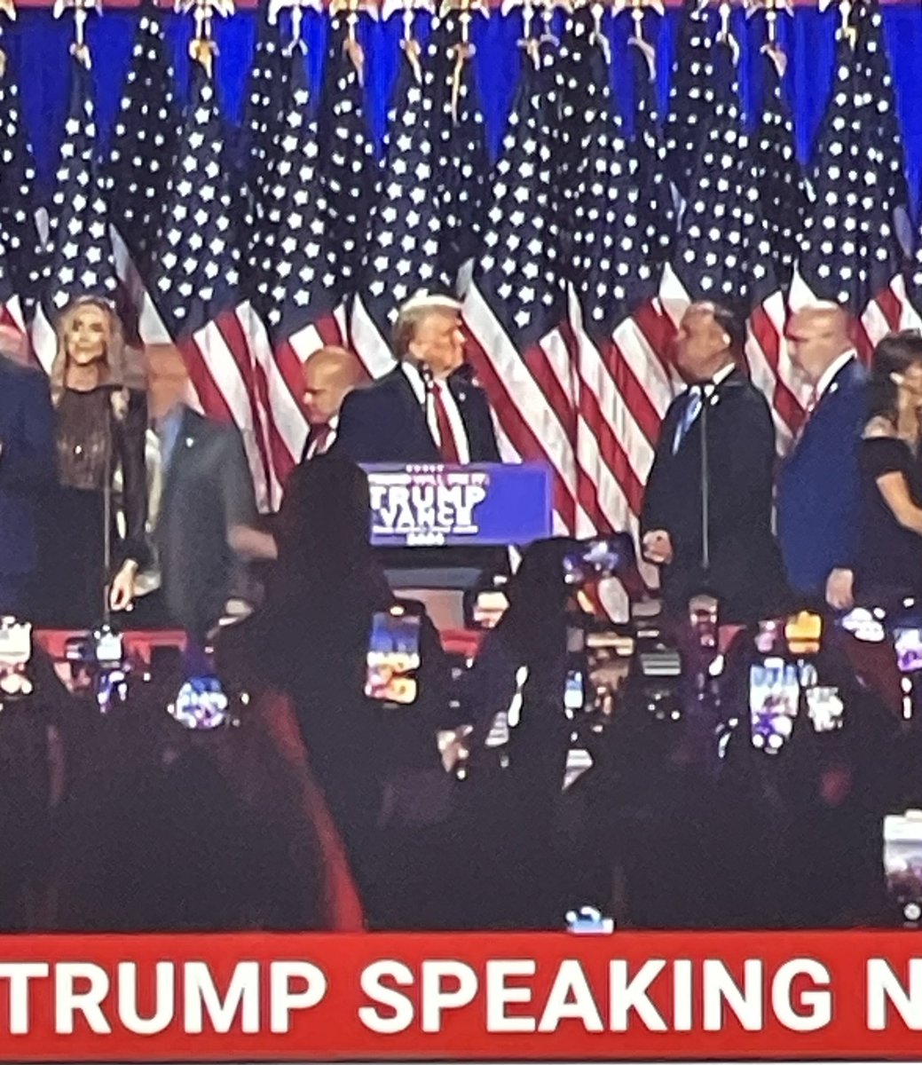 jimmyblackfella's tweet photo. #TrumpSpeaking
You will listen https://t.co/aJ7iZthJrW