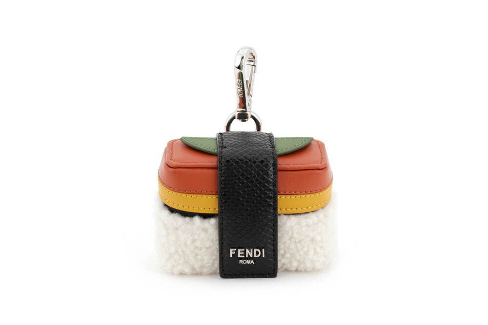 Fashion Press on X: Fashion Press on X: