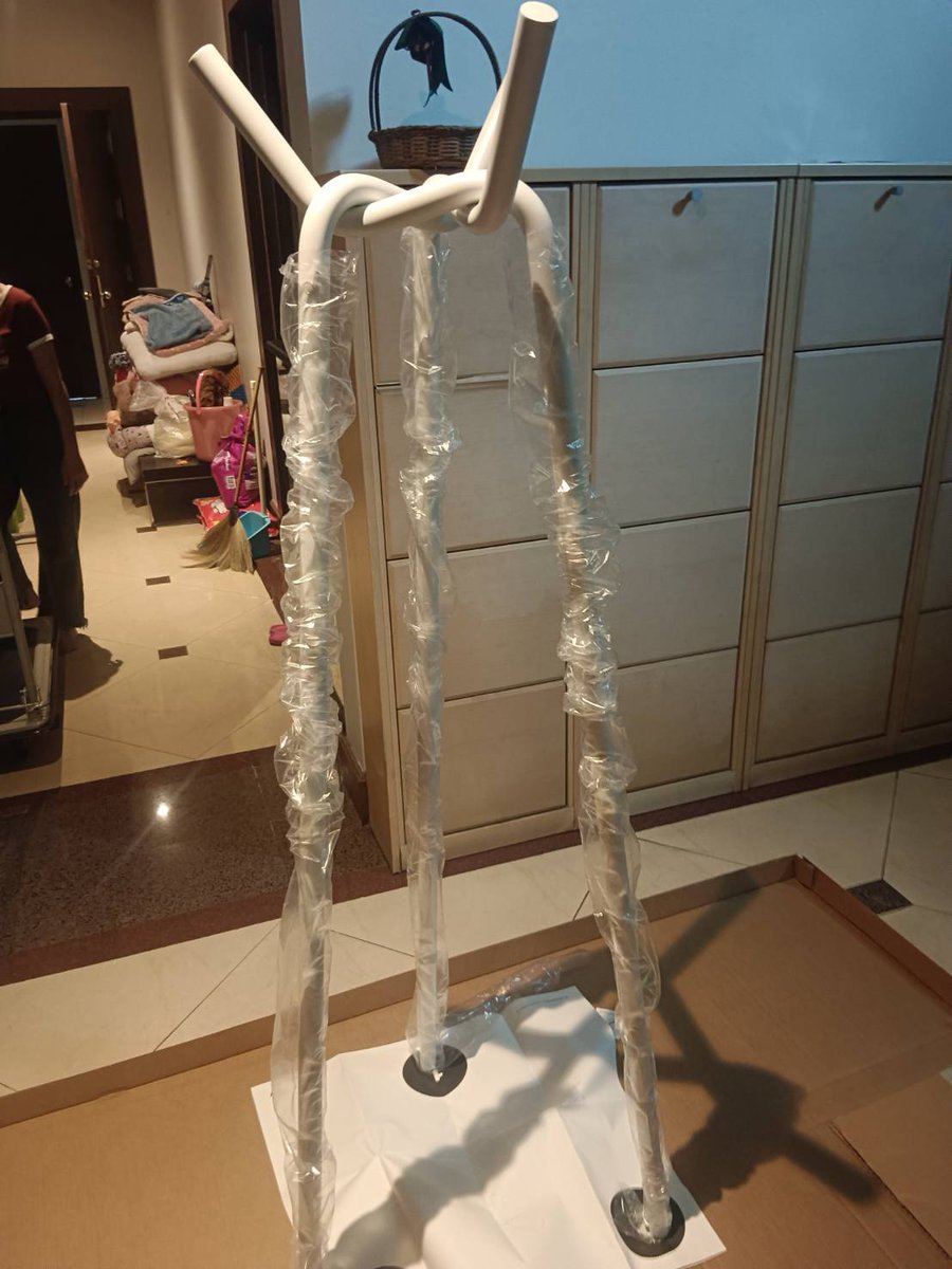 - Knit Cloth Rack - W49.5 x D50.5 x H161.5 cm. Powder Coated Steel - White

---
24110502 SO2410.0014 Kasima
#iweb3 #krsuccess #furniture #photography #delivery #ssudjai #norsedelivery #Web3SocialMedia