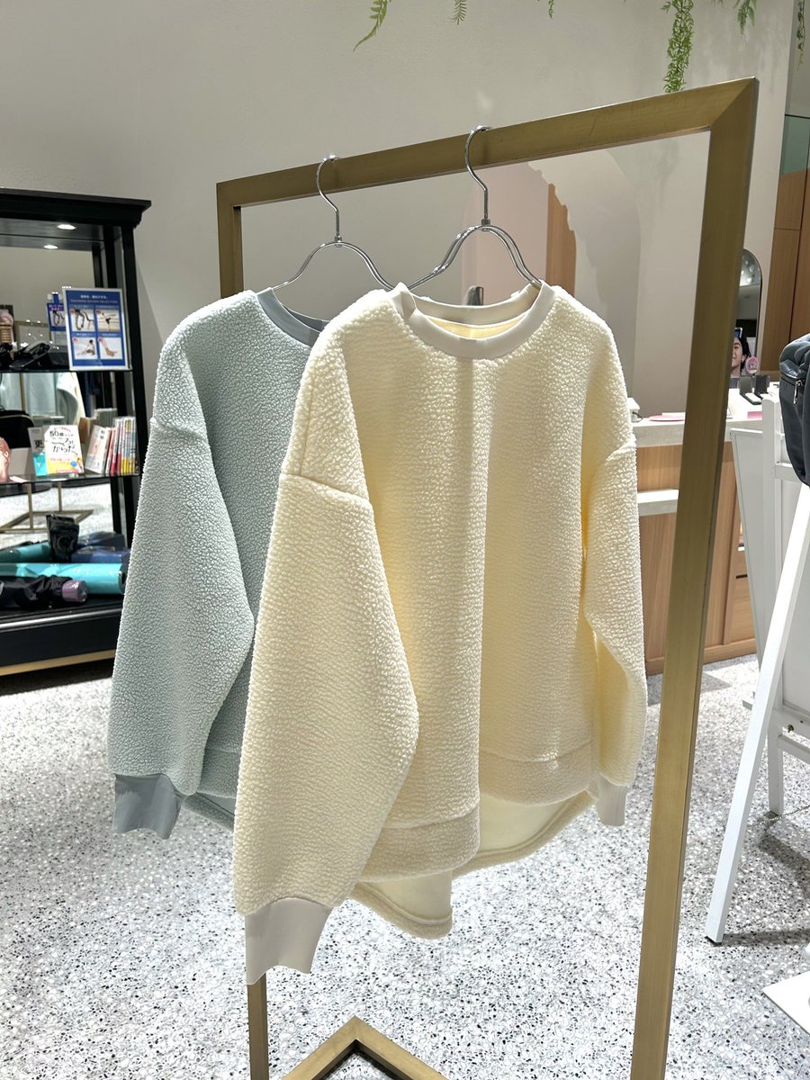 NEW STYLING／ キルティングコートにボアプルオーバーを合わせてさらに