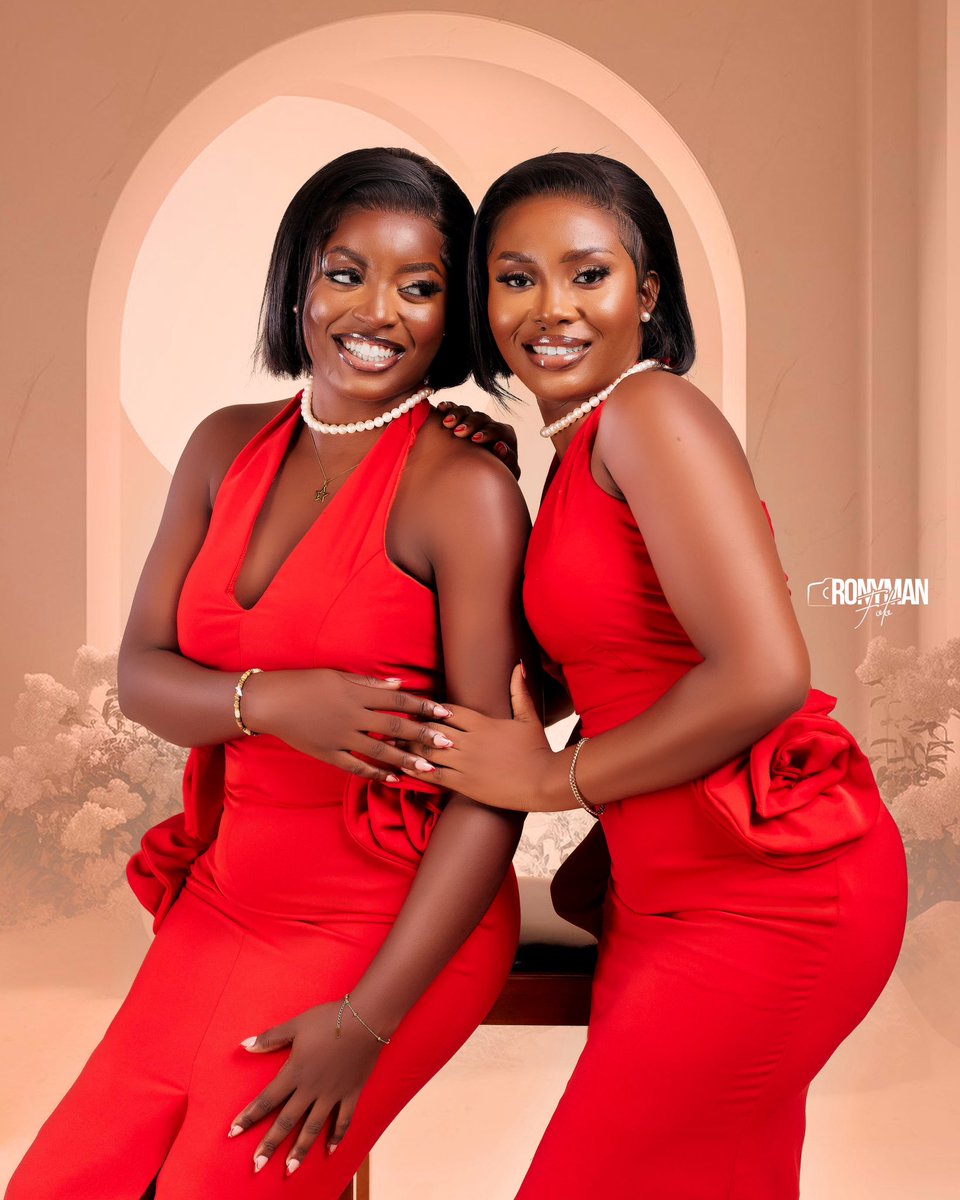CellaDaavie's tweet photo. Thank you God for another year 🥹🙌🏽
Happy Birthday to me and mine @ewegirl22  🎉❤️🤭 https://t.co/1nLr3RaP4p