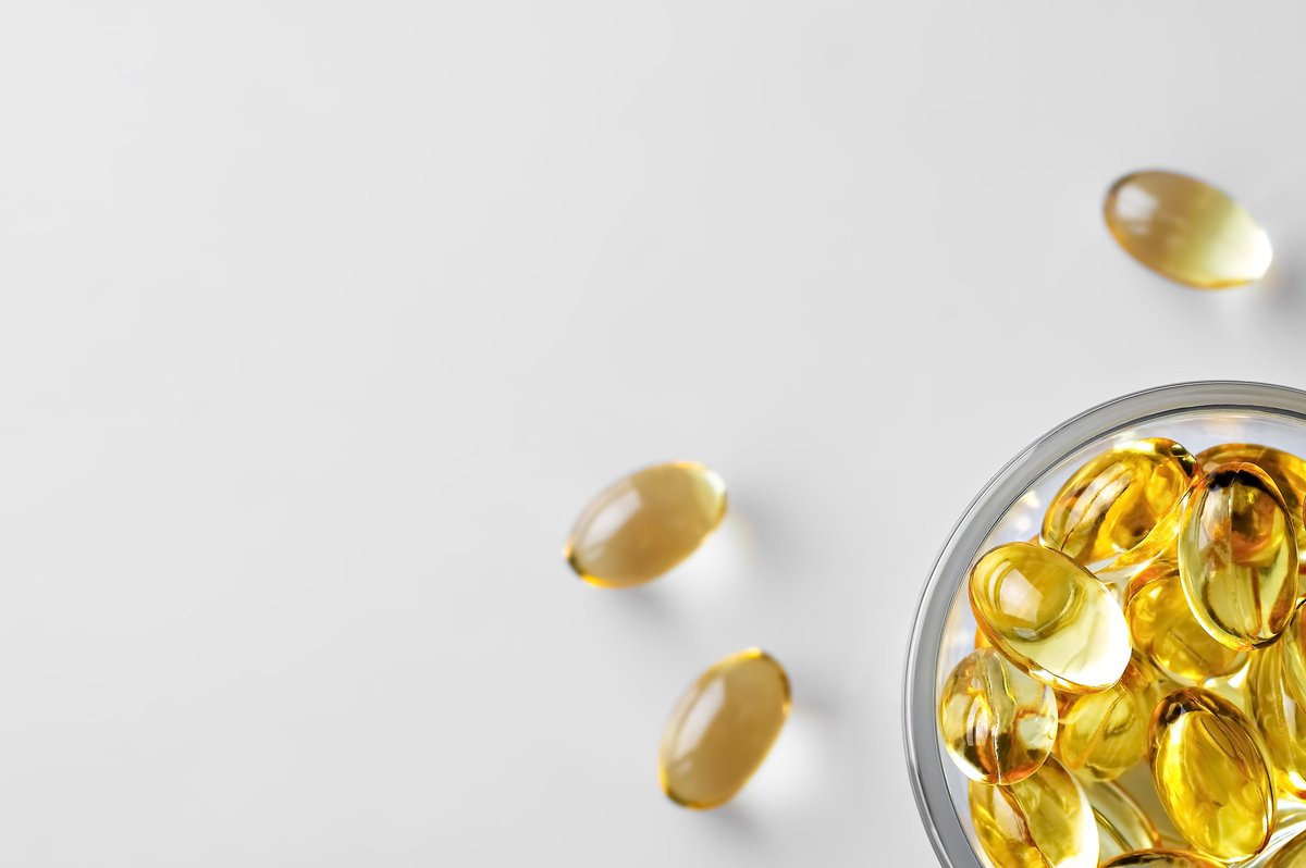 victoria_tips's tweet photo. Preventive tips for breast cancer:

Maintain your vitamin D levels because vitamin D plays a huge role in breast development.

Good vitamin D levels help the breast tissue to proliferate well (cancer is the abnormal, uncontrolled cell proliferation) and function normally.

Take https://t.co/oJFB9kHwBW