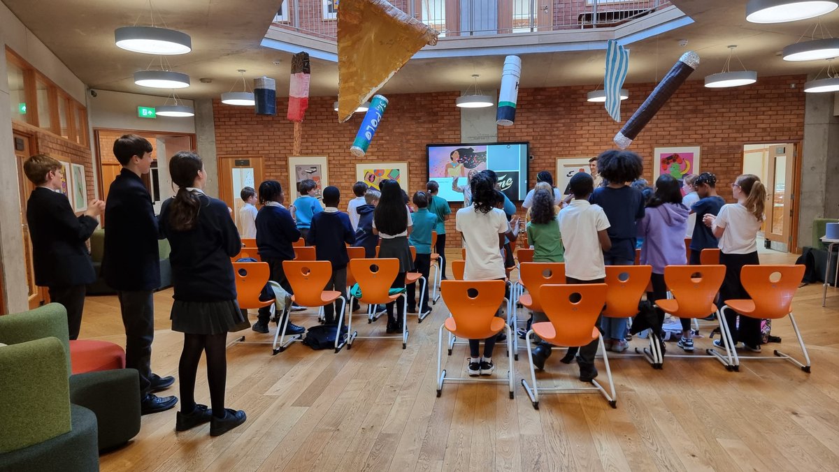 AlleynsPartners's tweet photo. @AlleynsSchool Academy sees c150 children from ten local primary schools join us each Tuesday afternoon to enjoy sports,  singing in a choir and engaging in Classics, all mentored by Alleyn’s pupils. Wonderful mutual benefit. #schoolstogether #powerofpartnerships @ISC_schools https://t.co/RT29mlLgpW