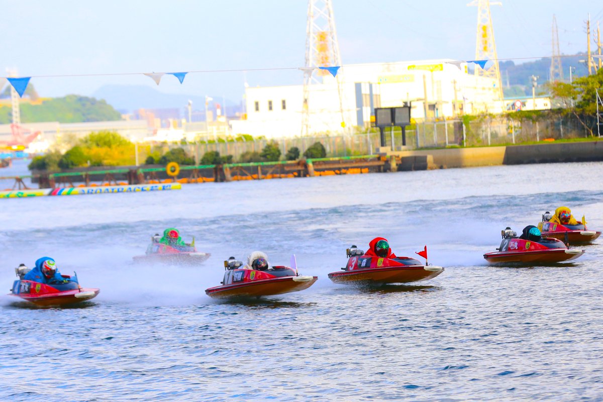 かぱ🥒 ☀️2日目オープニングの1Rは 地元 ⬜️ #野相弘司 選手がイン