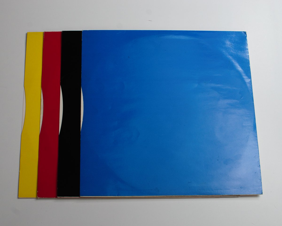FactoryRecCol's tweet photo. Fac 123 New Order 12" Single The Perfect Kiss Lyntone pressings which came in 4 variant colors all here for you @neworder #factoryrecords #fac123 #perfectkiss https://t.co/GQKMwEhCL6