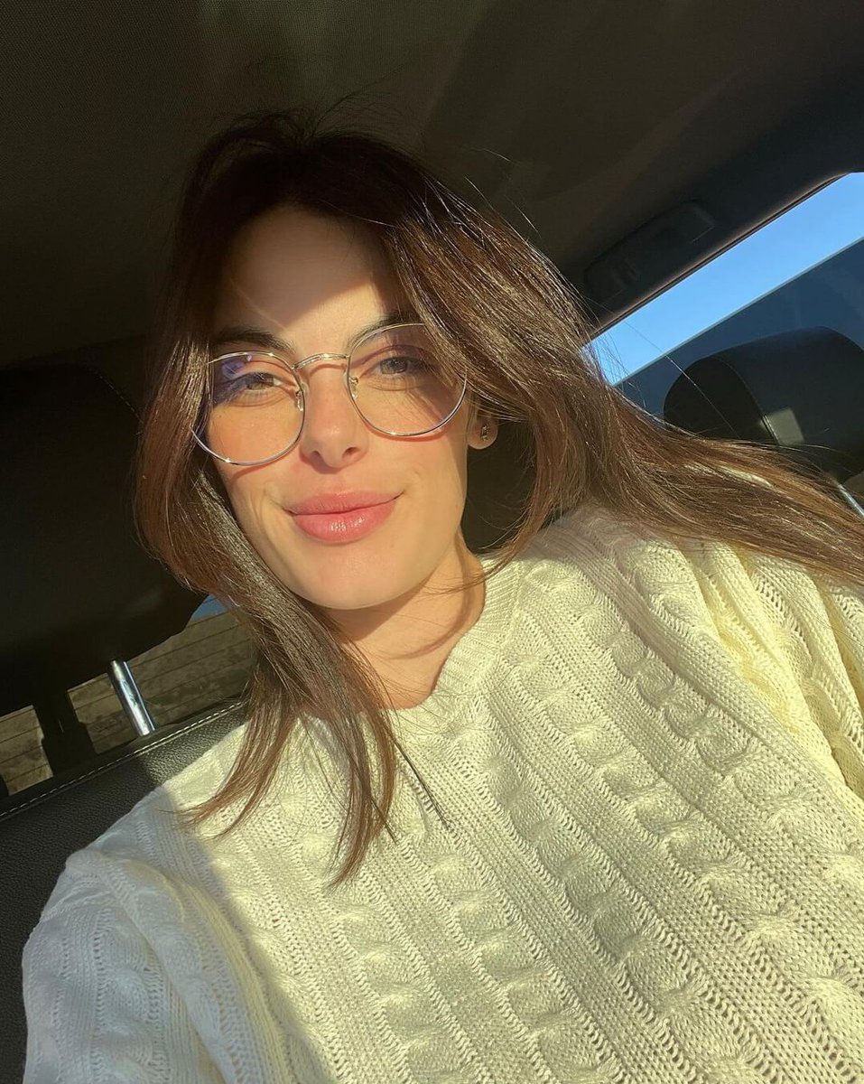 Hannah Lee tweet media