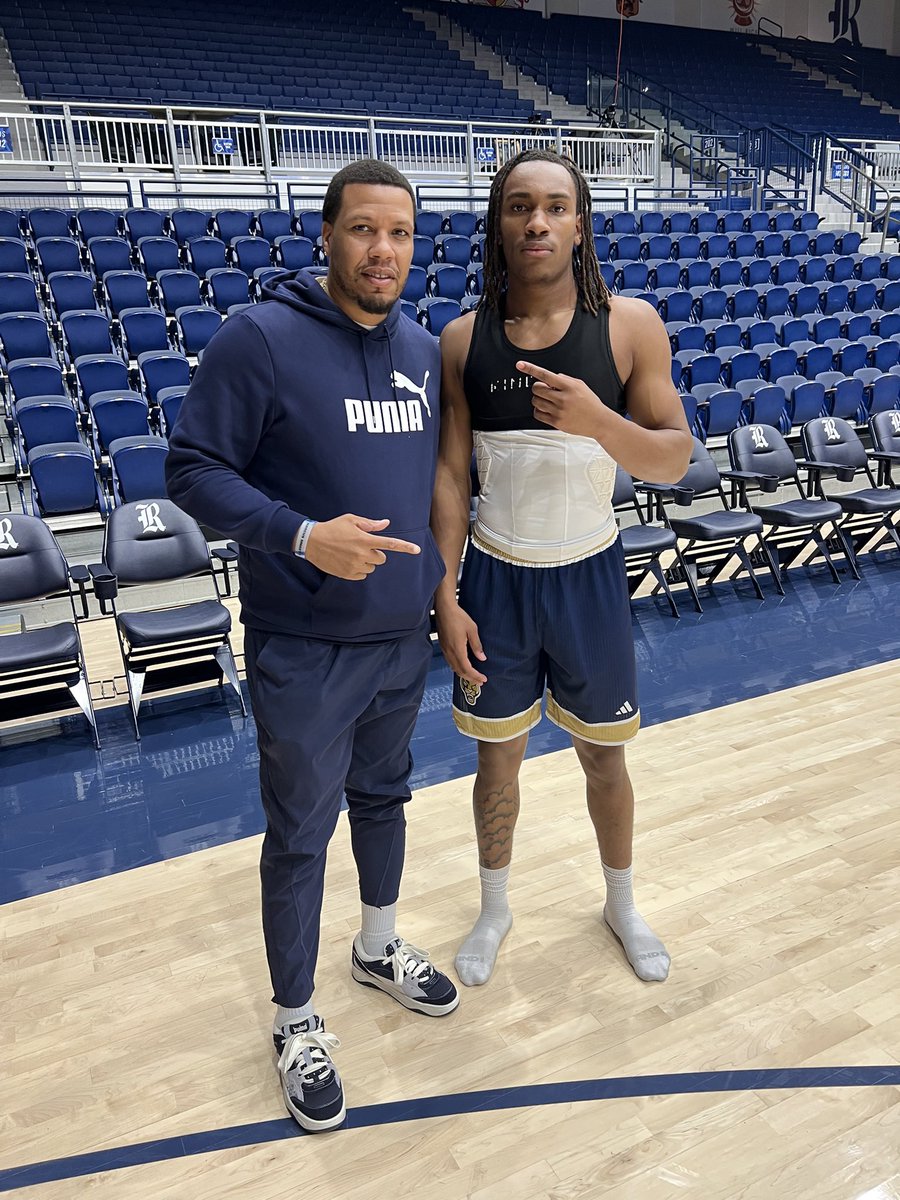 Coach J. Walk (@coach_j_walk) on Twitter photo Saw my guy play his first, official college game and Iβm beyond proud. <a href="/theKoleWilliams/">thekolewilliams_</a> #YGCAlumni πππ Saw my guy play his first, official college game and Iβm beyond proud. <a href="/theKoleWilliams/">thekolewilliams_</a> #YGCAlumni πππ