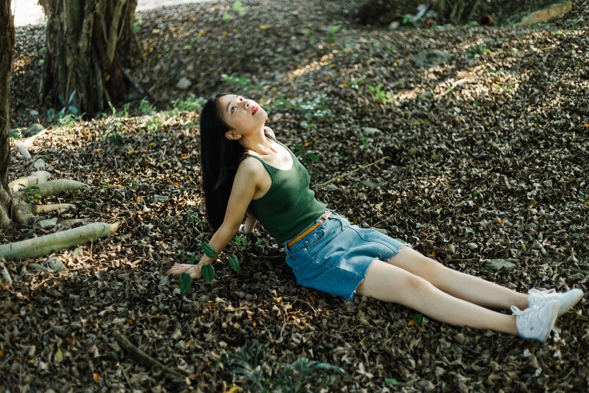 毕业小姐姐写真[216P+1.58G] #眼镜娘 #眼镜妹 #毕业照 #女大学生 #写真 
No.110416 预览全套尺度看置顶或私信 投稿：@007share 
眼镜娘圈子：https://t.co/VSeJDJ4qxz https://t.co/tgCnHuUx2f