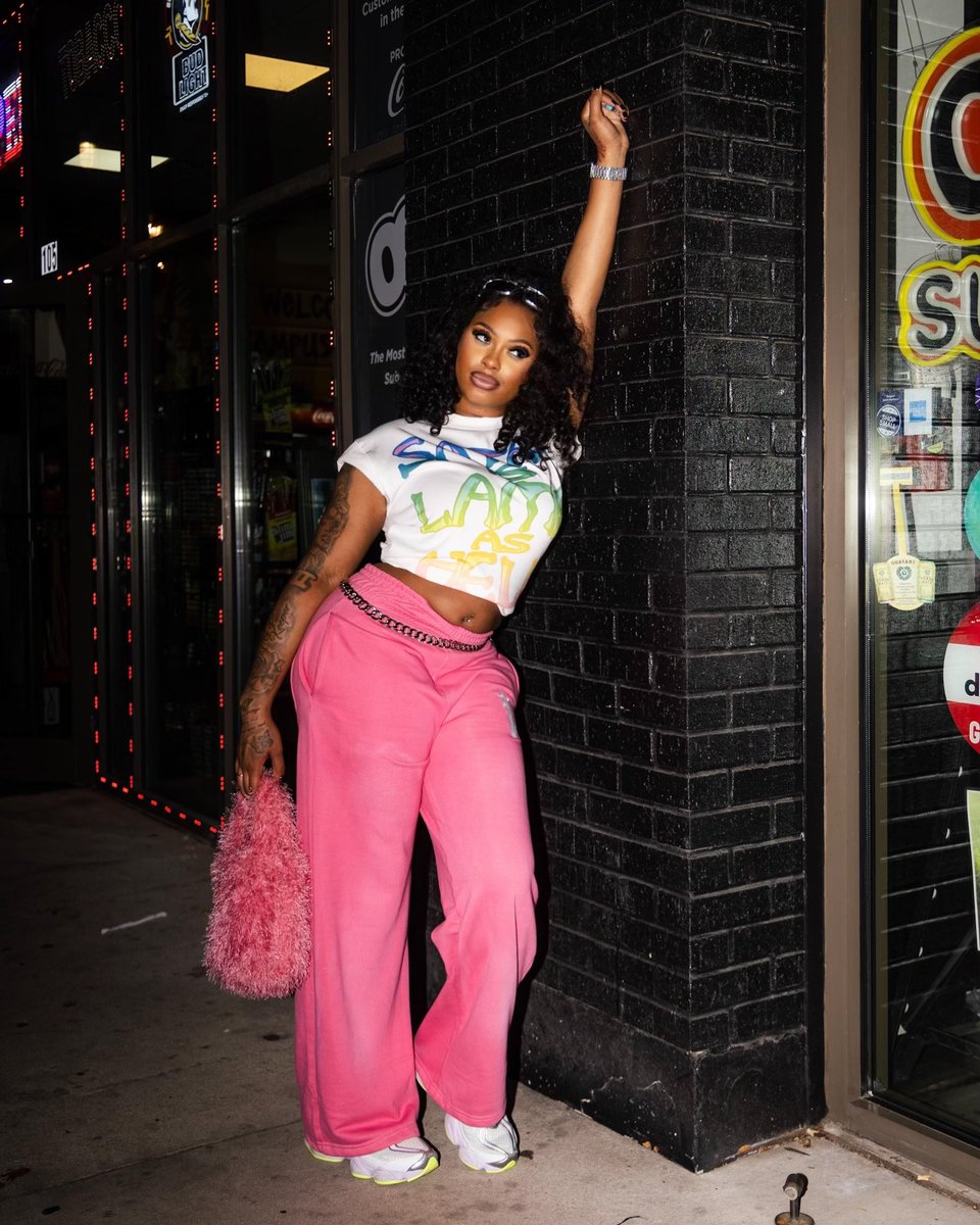 NicoleePree's tweet image. Satan is lame as hell..🖕🏽