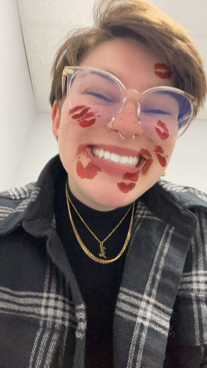 My partner is so pretty and cute I'm so obsessed