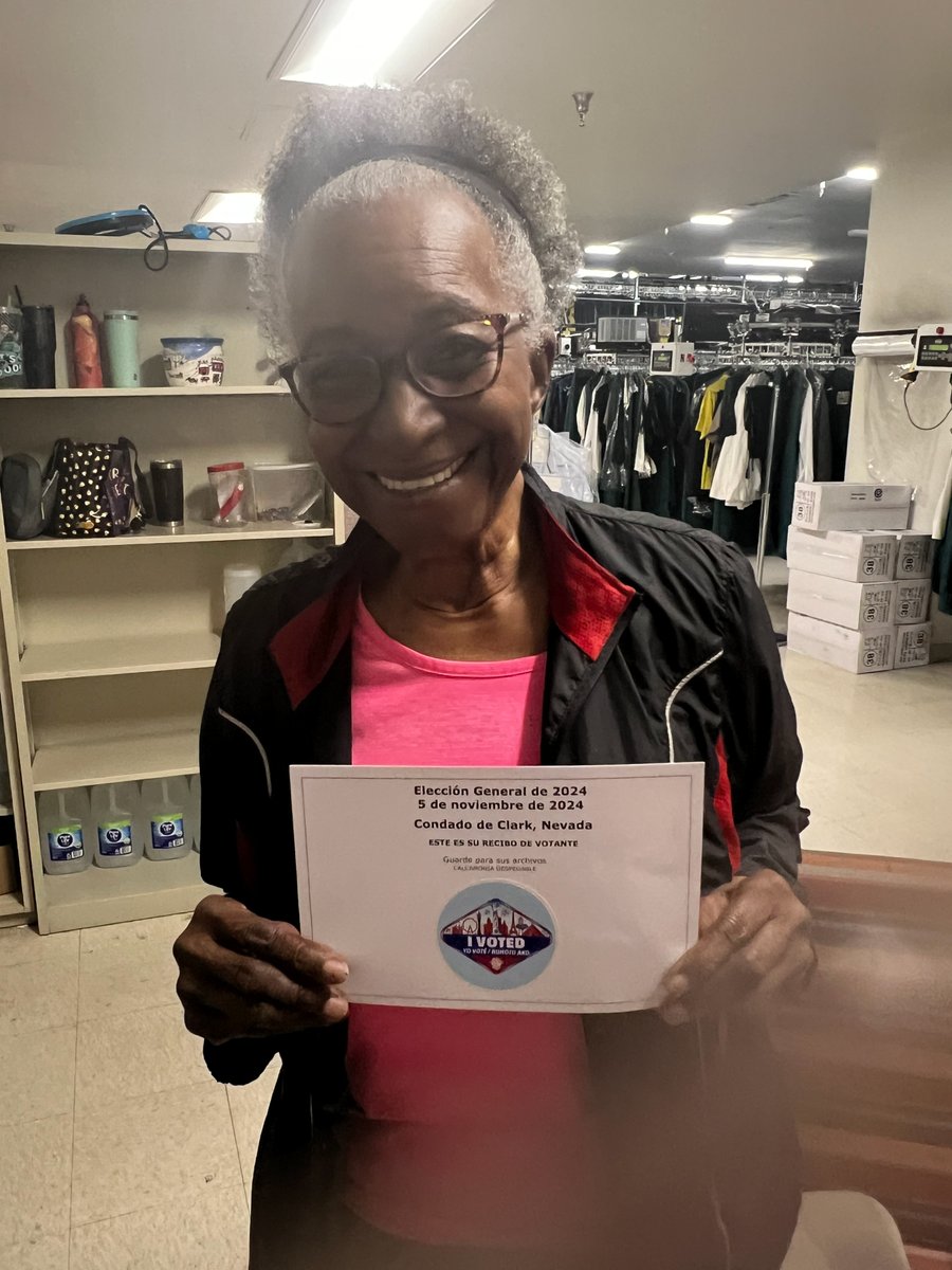 Culinary Union (@culinary226) on Twitter photo ✔️ It's 8pm in Nevada, polls are closed. If you are in line, you will be able to vote. Vote for <a href="/KamalaHarris/">Kamala Harris</a> who will protect unions & our card check neutrality! Endorsement Guide: bit.ly/226votes #WeVoteWeWin #ItsUpToUs #EveryVoteCounts ✔️ It's 8pm in Nevada, polls are closed. If you are in line, you will be able to vote. Vote for <a href="/KamalaHarris/">Kamala Harris</a> who will protect unions & our card check neutrality! Endorsement Guide: bit.ly/226votes #WeVoteWeWin #ItsUpToUs #EveryVoteCounts