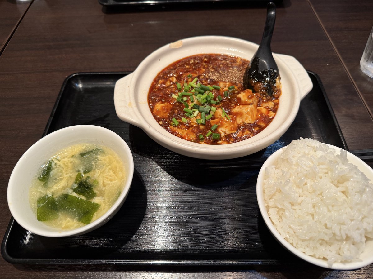 Renji_81's tweet image. voron組み立て会ありがとうございました！

フレーム組むの難しくも、とても楽しかったです🙏
麻婆豆腐もしっかり辛くてウマウマでした

そして00w2が少し進んだ。早く部品を頼みます。。。

#voron #00w2