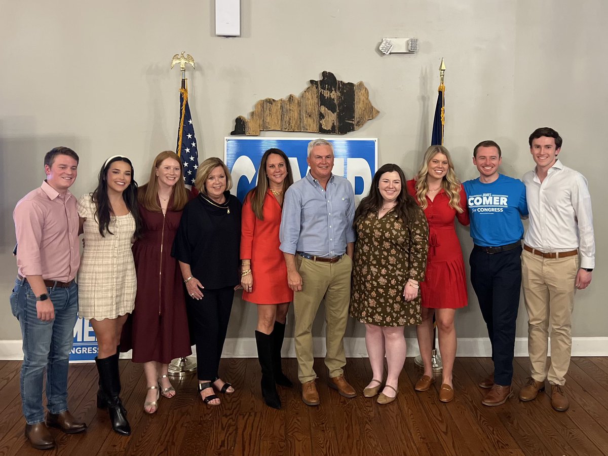 JamesComer's tweet photo. Thank you 🙏 so much to the good people of Kentucky’s 1st District. We won by 50 percentage points and carried all 35 counties! I look forward to working another 2 years on behalf of the hard working, tax paying citizens to bring common sense and transparency  to DC 🇺🇸 #KY1 https://t.co/jeI7zyuwvP